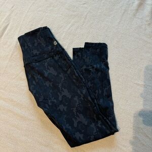 Camo Alexo Athletica Leggings